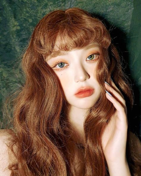 Sunkissed Hair Brunette, Softball Hairstyles, Ulzzang Korea, Ulzzang Makeup, Cute Box Braids Hairstyles, Cute Makeup Looks, Back To School Hairstyles, Hair Reference