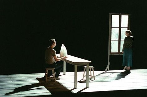 Jon Fosse, Scenography Theatre, The Glass Menagerie, Theatre Photography, Set Design Theatre, Minimalist Dining Room, Theatre Design, Theatre Set, Scene Design