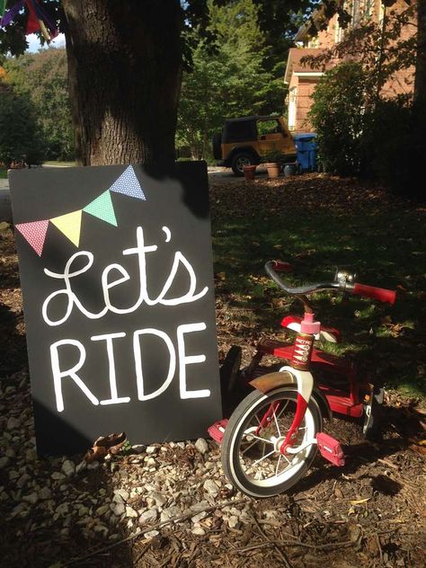 Cordrey's 4th Birthday Bike Parade | CatchMyParty.com Kids Bike Party, Bicycle Birthday Party, Bicycle Birthday Parties, Bike Rodeo, Bike Birthday Party, Bicycle Birthday, Bicycle Party, Bike Birthday Parties, Bike Parade