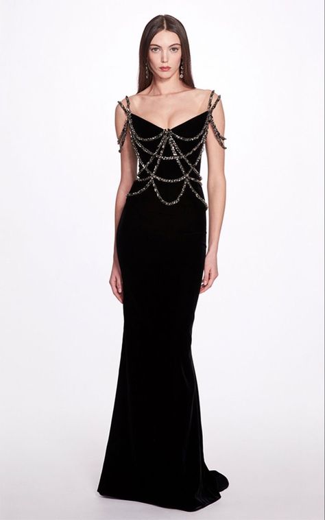 Marchesa Couture, Black Velvet Gown, Velvet Evening Gown, Best Gowns, Prom 2023, Velvet Gown, Glam Dresses, Marchesa, Event Dresses