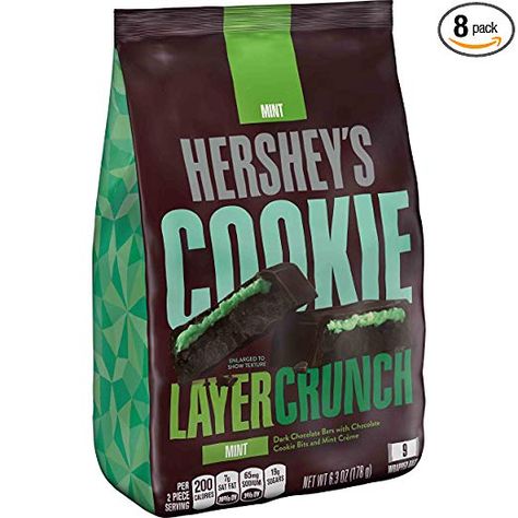 HERSHEY'S Cookie Layer Crunch Dark Chocolate Candy Bar, Mint, 9 Piece Bag (Pack of 8): AmazonSmile: Grocery & Gourmet Food Hershey Cookies, Chocolate Store, Chocolate Mint Cookies, Dark Chocolate Candy, Crunch Bar, Milk Chocolate Candy, Chocolate Candies, Mint Cookies, Caramel Cookies