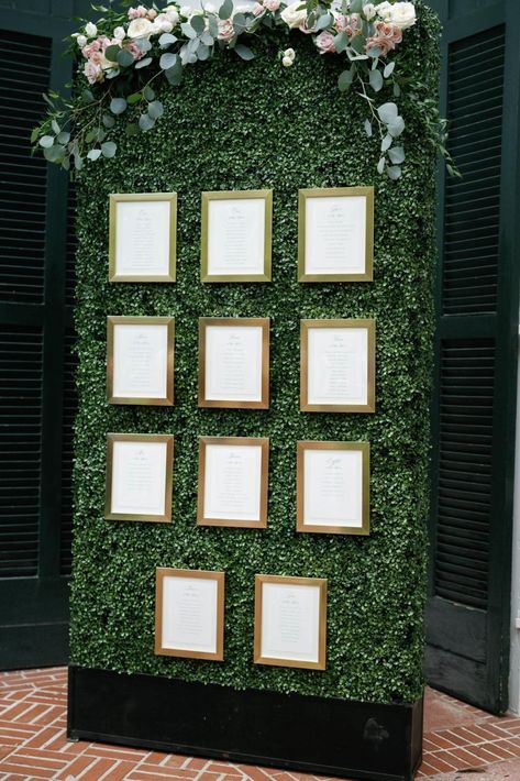 Greenery Wall Seating Chart Wedding, Grass Wall Seating Chart Wedding, Seating Chart With Picture Frames, Green Wall Seating Chart, Hedge Wall Seating Chart, Greenery Wall Seating Chart, Greenery Seating Chart, Boxwood Seating Chart, Green Wall Wedding Backdrop