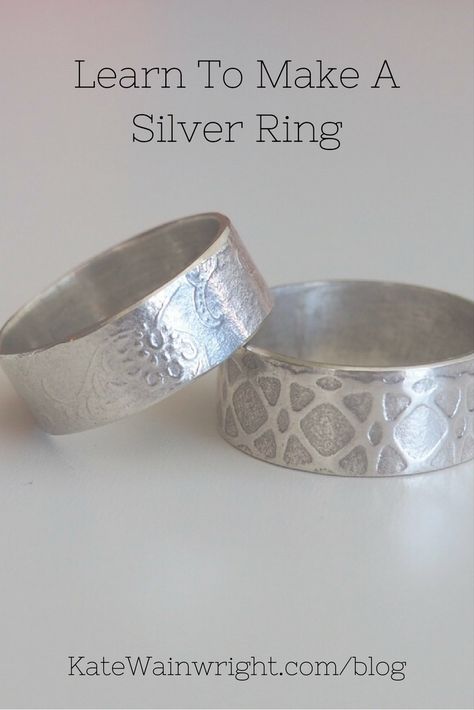 Teaching A Beginner Silver Jewellery Workshop How To Make Silver Jewelry, Making Silver Jewelry, Beginner Silversmithing, Beginner Silversmithing Projects, Silver Smithing For Beginners, Jewellery Project, Jewellery Workshop, Silver Jewellry, Silversmithing Jewelry