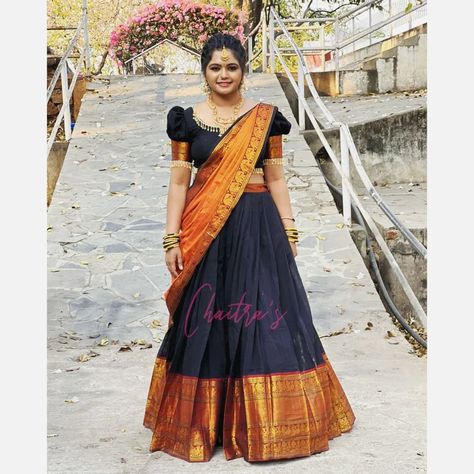 Narayanpet Saree Blouse Designs, Narayanpet Half Sarees, Narayanpet Lehenga, Saree Lengha, Silk Half Saree, Pink Blouse Designs, Simple Kurta, Lehenga Bridesmaid, Langa Voni