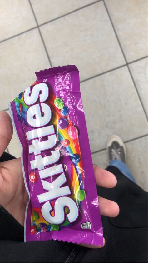 Skittles Aesthetic, Purple Skittles, I Want To Eat, Aesthetic Summer, Bite Size, Braces, Room Ideas, Candy, Purple