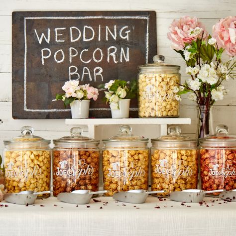 Reception Snacks, Popcorn Table, Corn Bar, Gourmet Popcorn Bar, Wedding Reception Snacks, Snack Bar Ideas, Wedding Snack Bar, Wedding Popcorn Bar, Popcorn Station