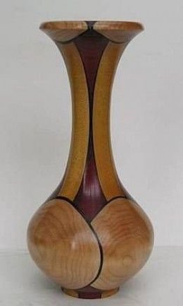 Woodturning Wood Goblets Turned Vase, Turned Bowls, Woodworking Lathe, Bowl Turning, Wood Turning Lathe, Wood Crafting Tools, Turning Projects, Lathe Projects, Wood Turner