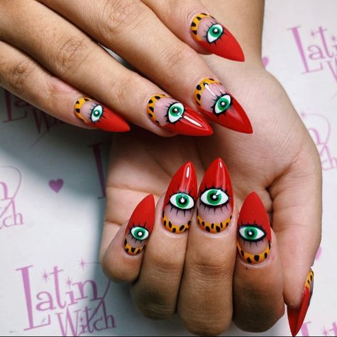 Hippie Nail Art, Art Nail Designs, Evil Eye Nails, Boho Nails, Witchy Nails, Hippie Nails, Nice Nails, Get Nails, Nailed It