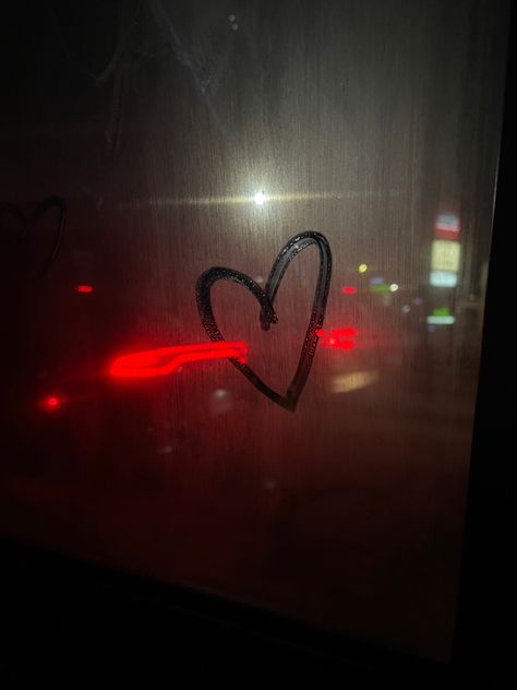 In Love Astethic, Street Astethic, Heart Astethic, Toxic Love Astethic, Heartbreak Aesthetique Images, Hearts Astethic, Rain Window, Toxic Love, Beautiful Eyes Pics