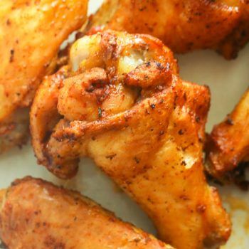 Air Fryer Chicken Wings Chicken Drummettes Recipes, Chicken Drummettes, Air Fryer Recipes Chicken Wings, Chicken Wing Recipes Fried, Air Fry Chicken Wings, Air Fryer Recipes Appetizers, Dinner Party Dishes, Down To The Bone, Crispy Chicken Wings