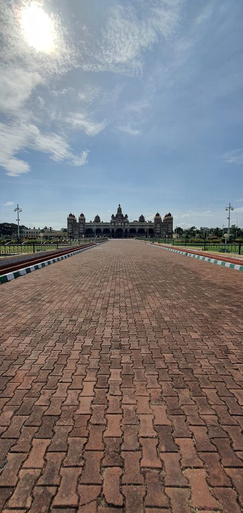 Mysore palace Mysore Snapchat Story, Daaru Party Pic, Party Pic, Girl Hair Drawing, Mysore Palace, Streak Ideas, Kodaikanal, Snap Streak Ideas Easy, Travel Pictures Poses