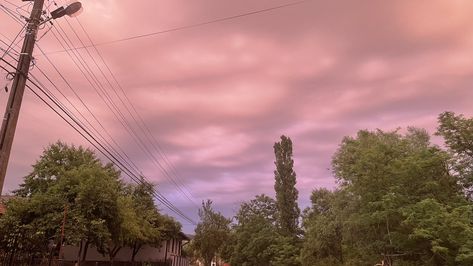 #pink #apocalypse #sky #ro #diy #aesthetic #tiktok #instagram #pinterest Pastel Zombie Aesthetic, Pink Zombie Apocalypse Aesthetic, Pink Apocalypse Aesthetic, Pastel Apocalypse, Pink Apocalypse, Drawing Backgrounds, School Live, Dystopian Aesthetic, Anna Love