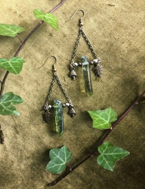 Swaggy Accessories, Woodland Fairy Aesthetic, Goblincore Style, Pyramid Terrarium, Moss Quartz, Fairy Jewellery, Forest Earrings, The Goblin, Earthy Jewelry