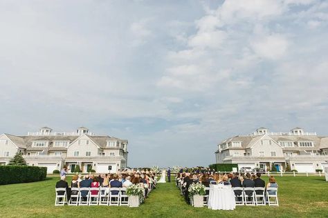 New England Estate Wedding, New England Spring Wedding, New England Weddings, Nantucket Wedding Venues, East Coast Wedding Venues, New England Summer Wedding, New England Wedding Aesthetic, Wedding Venues New England, New England Wedding Venues