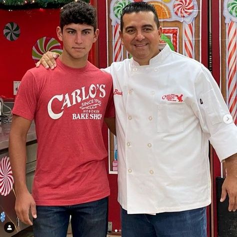 Cake Boss Buddy Valastro wishes son a happy birthday and thanks him for being by my side after brutal hand accident #hollywood #losangeles #actor #film #movie #movies #cinema #la #actress #california #music #usa #celebrity #films #beverlyhills #news Sitting In Bars With Cake Movie, Matilda Bruce Bogtrotter Cake, Carlos O'kelly's Pasta Diablo, Twins Movie Arnold Danny Devito, Thom Evans, Cake Boss Buddy, Catherine Tyldesley, Cake Boss Recipes, Buddy Valastro