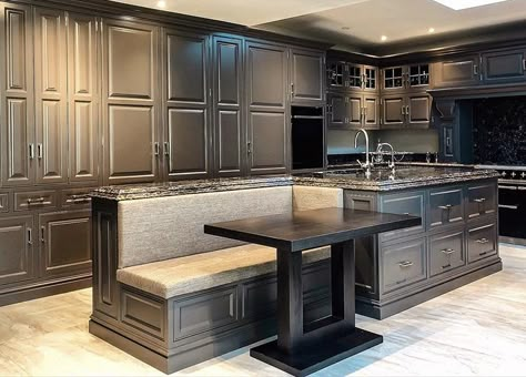 Kitchen Island With Banquette Seating, Island Shapes, Large Kitchen Design, Luxury Kitchen Island, Kitchen Cabinet Inspiration, Kitchen 2023, Built In Couch, Banquette Seating In Kitchen, Kitchen Island Bench