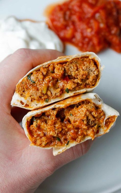 Ground Beef Burritos, Burritos Beef, Freezer Burritos, Freezer Lunches, Family Meal Prep, Beef Enchilada Recipe, Freezer Friendly Meals, Healthy Freezer Meals, Thing To Make