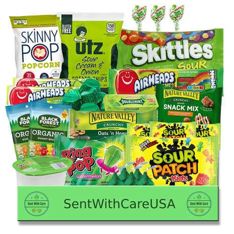 Green Themed Birthday Gift, Snacks For Gift Baskets, Green Packaged Snacks, Green Gift Box Ideas Birthday, Green Snacks For Party, Color Party Green Snacks, Green Color Theme Party Snacks, Green Theme Snacks, Green Color Party Basket