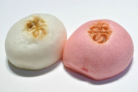 Manju 利休饅頭, kohaku manju - Encased in a soft wheat dough, filled with sweet red bean paste, and steamed to perfection, Manju is a classic Japanese confectionery (wagashi). When you crave for a fun, sweet treat, these dumplings will hit the spot!  Enjoy with a hot cup of green tea. #Manju #利休饅頭 #Japanesesweet #Anko #餡子 #KohakuManju #紅白饅頭 | Easy Japanese Recipes at JustOneCookbook.com Manju Recipe, Sweet Red Bean Paste, Easy Japanese Recipes, Sweet Red Bean, Steamed Cake, Red Bean Paste, Japanese Sweet, Japanese Sweets, Bean Paste