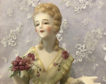 Dolls Makeup, Hands Holding Flowers, Lady Head Vases, Porcelain Dog, Head Vases, Antique Hats, Vintage Germany, Makeup Holder, Half Dolls