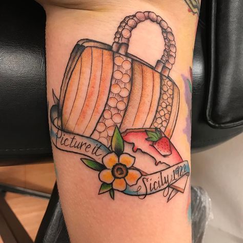 132 Likes, 4 Comments - Torrie Bustamante☠️ (@torrietilla) on Instagram: “Yasss #thankyouforbeingafriend #goldengirlstattoo” Golden Girls Tattoo Ideas, Golden Girls Tattoo, Black Woman Tattoo, Girls Tattoo Ideas, Girl Tattoo Ideas, Tattoo Planning, Tattoos 2023, Woman Tattoo, Girls Tattoos