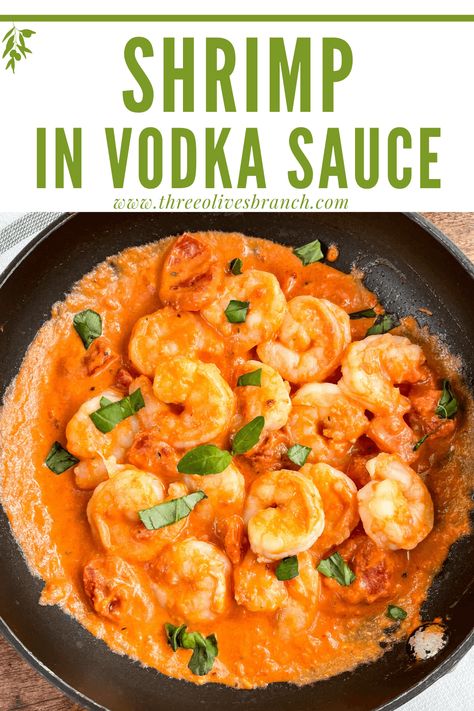 Shrimp Vodka Pasta Recipes, Shrimp Ala Vodka, Shrimp In Vodka Sauce Pasta, Shrimp Pasta Recipes Vodka Sauce, Authentic Italian Shrimp Recipes, Meals With Vodka Sauce, Seafood Vodka Sauce Pasta, Shrimp And Vodka Sauce Pasta, Vodka Sauce Shrimp Pasta