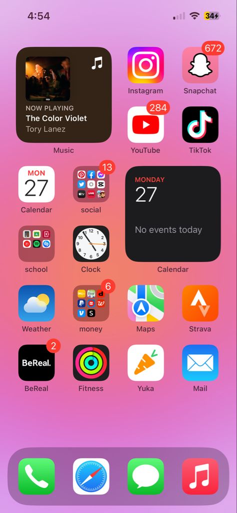 What’s On My Phone, Home Screen Ideas Simple, What’s On My Iphone, Iphone Home Screen Layout Organized, Iphone Organization Homescreen, Whats On My Iphone, Iphone Layouts, Home Screen Layout, Pretty Wallpaper Ipad