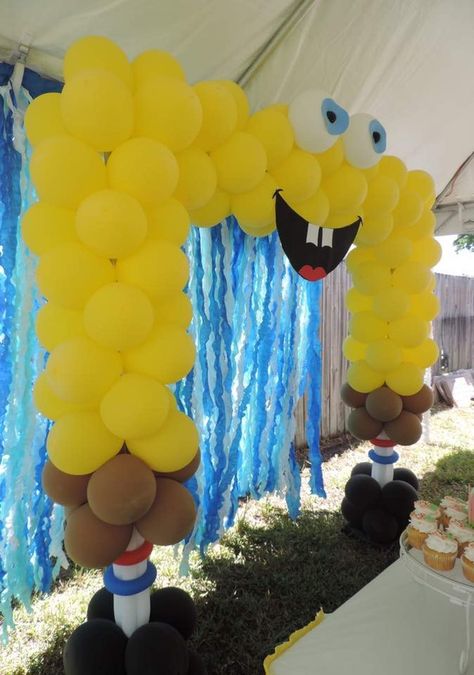 Sponge Bob and Friends Birthday Party Ideas | Photo 1 of 17 | Catch My Party Friends Birthday Party Ideas, Spongebob Birthday Party Decorations, Birthday Decoration Ideas, Friends Birthday Party, 25th Birthday Cakes, Spongebob Birthday Party, Shark Themed Birthday Party, 25th Birthday Parties, Spongebob Party