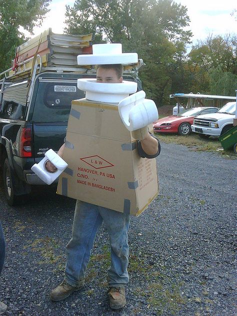 One Night Stand Costume, Enchanted Costume, Lego Costume Diy, Lego Hand, Lego Costume, Lego Halloween, Lego Man, Homemade Costumes, Halloween 2014