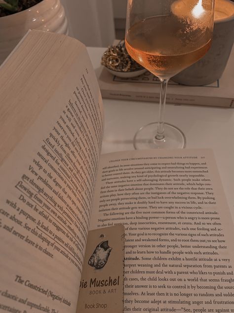 Book with a glass of Rose wine reading with gold jewelry Summer Book Aesthetic, Summer Book, Negative Attitude, Summer Books, Books Reading, Beige Aesthetic, Aesthetic Summer, Book Aesthetic, Champagne