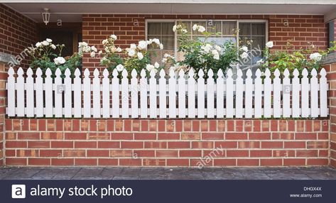 Home Fencing, Fence Plants, Small Fence, Rustic Fence, Fence Doors, Fencing Ideas, Brick Fence, White Fence, Old Fences