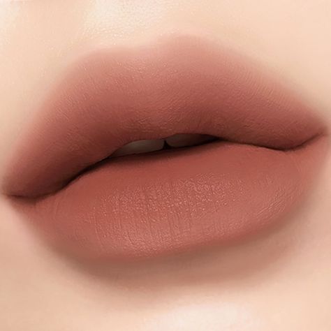 Ink Velvet - Nutty Nude is a warm, neutral shade that is perfect for everyday Perfect Lips Natural, Cool Tone Lipstick, Full Lips Makeup, Neutral Lip Color, Ink Velvet, Neutral Lip, Velvet Lip Tint, Lips Color, Neutral Lips