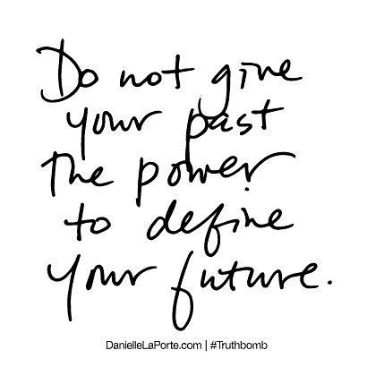 Your past is not your present. Whatever happened in your past is just that - your past. It makes you who you are today but it doesn't define how you need to move forward. Instead of dwelling on regrets or shame move forward confident that your future will be better. You've survived learned valuable lessons and can now use that to define a new future. Universe Meditation, Meditation Gratitude, Quotable Quotes, Note To Self, Lifestyle Brand, The Words, Great Quotes, Inspirational Words, Words Quotes