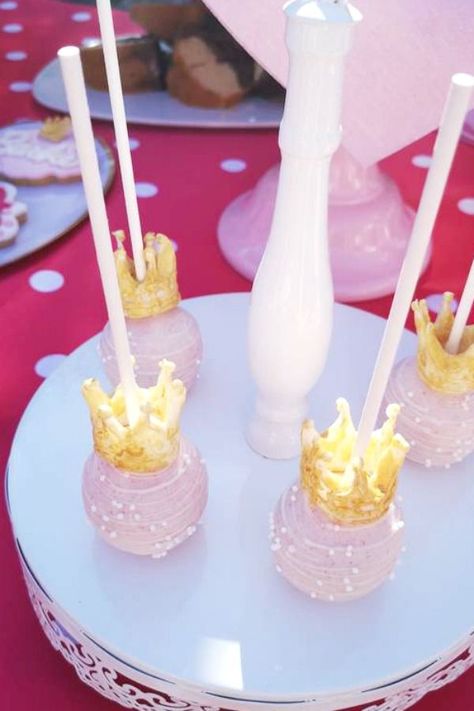 Swoon over this stylish Barbie birthday party! The princess cake pops are so pretty!! See more party ideas and share yours at CatchMyParty.com  #catchmyparty #partyideas #barbieparty #barbie #girlbirthdayparty #barbiecakepops Princess Peach Cake Pops, Barbie Cake Pops, Baby Girl Birthday Decorations, Princess Cake Pops, Barbie Cupcakes, Princess Peach Party, Cake Pop Decorating, Peach Party, Wedding Cake Pops