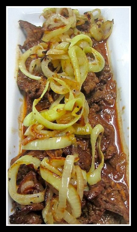 Filipino Style Beef Steak! Gotta have it with some rice!! YUMMM! Easy Steak Recipes, Filipino Style, Easy Steak, Steak Fajitas, Easy Beef, Beef Steak, Filipino Recipes, Asian Cooking, Beef Dishes