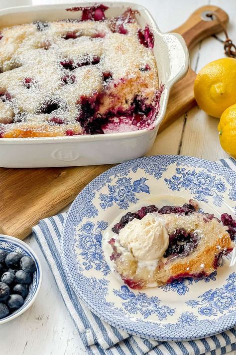 Blueberry Pudding Cake, Healthy Apple Cake, Cake Cravings, Ricotta Cake Recipes, Blueberry Pudding, Lemon Pudding Cake, Snack Cakes, Frozen Lemon, Tea Cakes Recipes