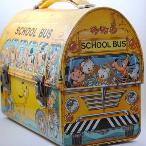 Disney School Bus-My first lunch box. Vintage Lunch Boxes, Vintage Lunch, Classic Disney Characters, School Lunch Box, Metal Lunch Box, Vintage Memory, Vintage Tins, Tin Toys, Lunch Boxes