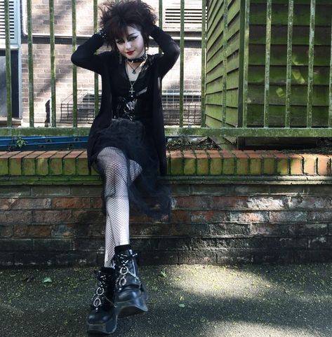 goth tradgoth deathrock 80s 80sgoth 80s Goth Fashion Women, 80s Goth Outfits, Trad Goth 80s, 80s Alternative Fashion, 80s Goth Fashion, 90s Goth Outfits, 80s Trad Goth, Trad Goth Fashion, Trad Goth Outfits