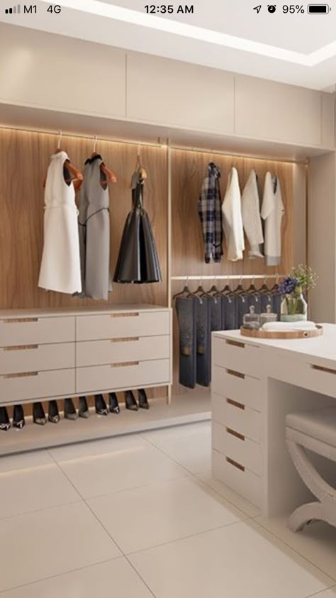 Kinsman Wardrobes, Closet Minimalista, Modern Closet Designs, Closet Interior, Closet Idea, Tub Design, Contemporary Closet, Walking Closet, White Closet