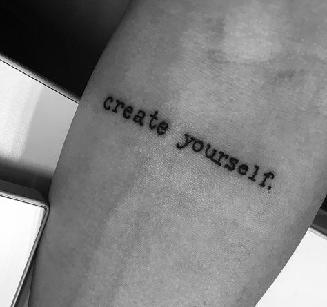 creacreate a ti mismo Create Yourself Tattoo, Tattoo Planets, Small Skull Tattoo, Yourself Tattoo, Tato Minimal, Tatuagem Masculina Pequena, Small Forearm Tattoos, Cool Forearm Tattoos, Text Tattoo