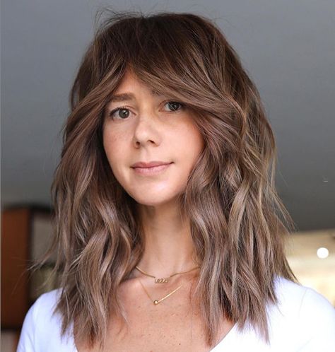 Summer Hair Trends, Fall Hair Trends, Summer Hair Color For Brunettes, Haircut And Color, Trending Haircuts, Spring Hairstyles, Summer Hair Color, Medium Hair Cuts, Curtain Bangs