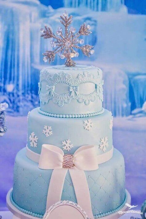 Torte Frozen, Pastel Frozen, Bolo Frozen, Frozen Bday Party, Frozen Birthday Theme, Frozen Birthday Cake, Frozen Theme Party, Winter Cake, Frozen Cake