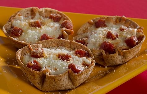 Mini Deep Dish Tortilla Pizza : Recipes : Mission Food Services Tortilla Pizza Recipes, Muffin Tin Pizza, Pizza Muffin, Pizza Muffins, Tortilla Pizza, Kid Food, Mini Pizza, Muffin Tins, Pizza Sauce