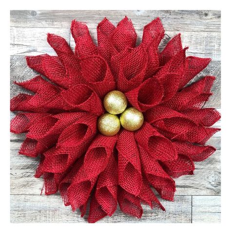 Poinsettia Wreath Diy, Burlap Poinsettia, Burlap Wreath Diy, Burlap Christmas Wreath, Poinsettia Wreath, Diy Burlap, Burlap Christmas, Construction Paper, Instructional Video