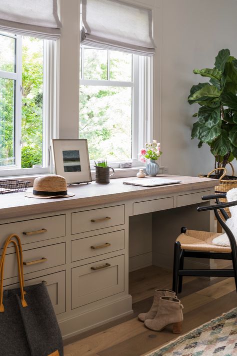 Desk In Front Of Window, Studio Dearborn, Sarah Robertson, Transitional Home Office, Office Photos, Kitchen Desks, Kitchen New York, Kitchen Desk, Transitional House