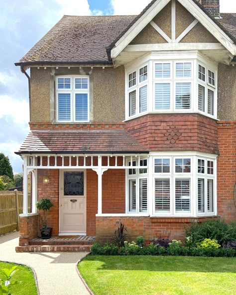 Vintage Brick House Exterior, 1920s Semi Detached House, 1950s Semi Detached House, 1930 Porch, Uk House Exterior, 1920s House Exterior, 30s House, 1930 House, 1930s House Exterior