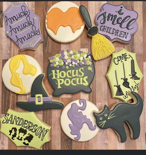 Hocus Pocus Cookies, Combined Birthday Parties, Hocus Pocus Party, Halloween Cookies Decorated, Halloween Sugar Cookies, Iced Sugar Cookies, Personalized Cookies, Fancy Cookies, Cookie Inspiration