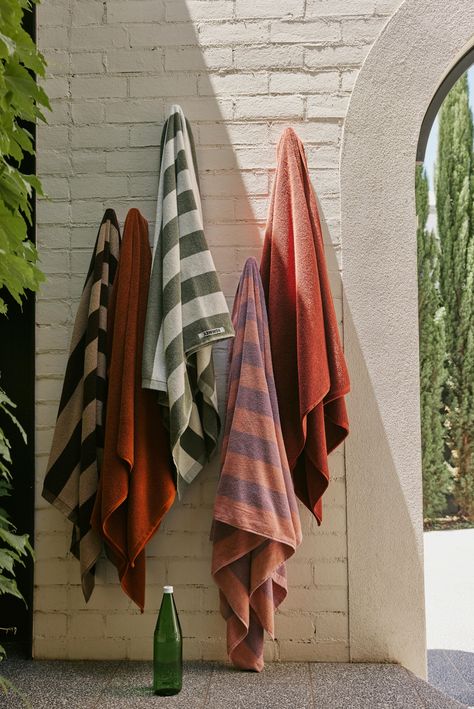 Hamam Towel, Towel Collection, Luxury Towels, Candy Stripes, Bathroom Essentials, Cotton Towels, Beach Towels, Home Decor Accessories, Towel Set