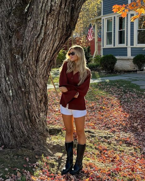 Matching the leaves 🍂🍂🍂 . . . outfit ideas, outfit inspo, style ideas, fall trends, fall outfit, fall aesthetic, Pinterest aesthetic, fall 2024, cute outfits, fall style, upstate ny, cabin trip, chic style Preppy Chic Fall Outfits, Fall Ny Outfits, Fall Cabin Aesthetic Outfit, Cabin Aesthetic Outfit, Preppy Fall Fits, Cabin Outfit Fall, Thanksgiving Outfit Aesthetic, Fall Clothes Aesthetic, Fall Pic Ideas