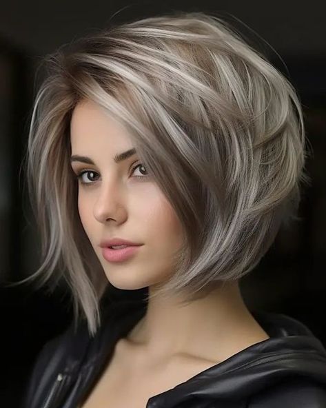 Κούρεμα Bob, Hairdos For Short Hair, Haircuts For Medium Hair, Short Bob Haircuts, Trending Hairstyles, Short Hair Haircuts, Short Hair With Layers, Shampoos, Grey Hair